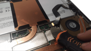 Microsoft Surface Pro 4 1724 tablet disassembly step 6