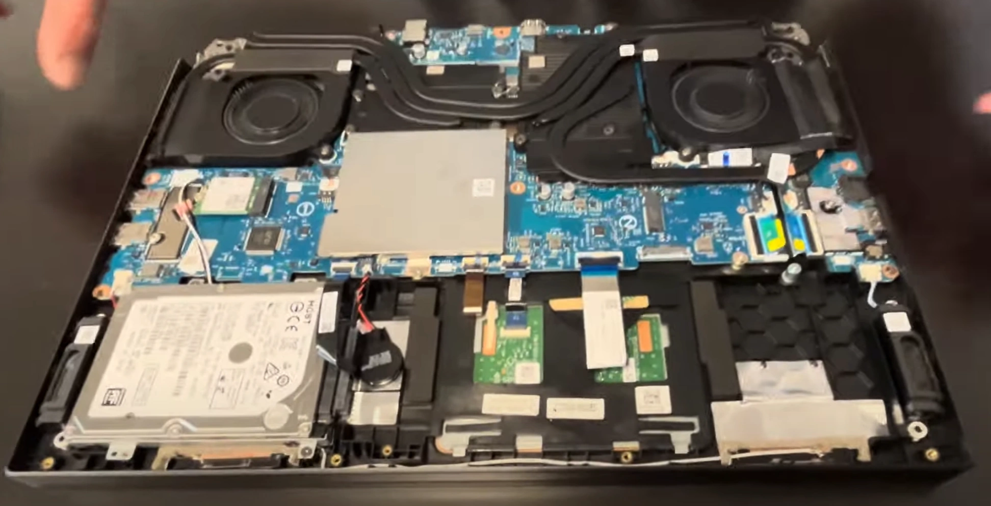 asus-rog-zephyrus-m16-disassembly-guide-how-to-replace-ram-ssd-battery-fix-lcd-scree