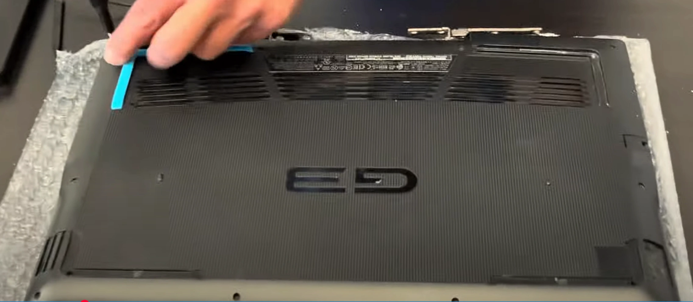 asus-rog-zephyrus-m16-disassembly-guide-how-to-replace-ram-ssd-battery-fix-lcd-scree