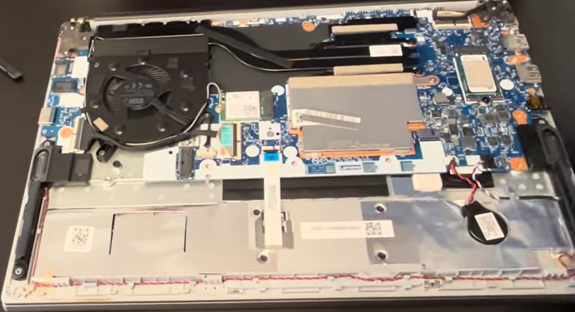 lenovo-thinkpad-e14-gen-4-complete-teardown-upgrade-ram-ssd-lcd-more-sell-old-laptop-for-instant-cash